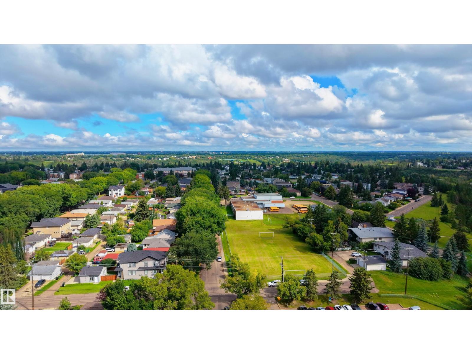 10330 76 ST NW - Image 31