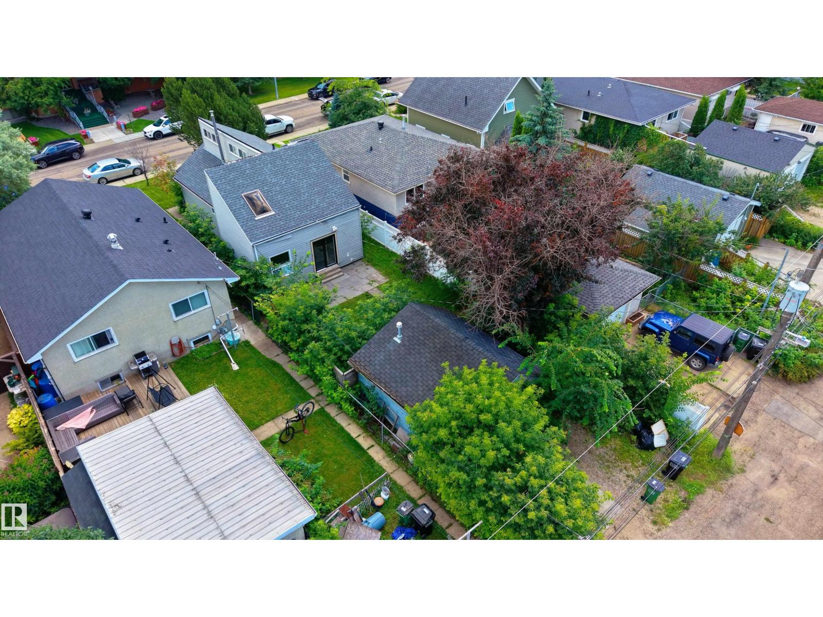 10330 76 ST NW - Image 36
