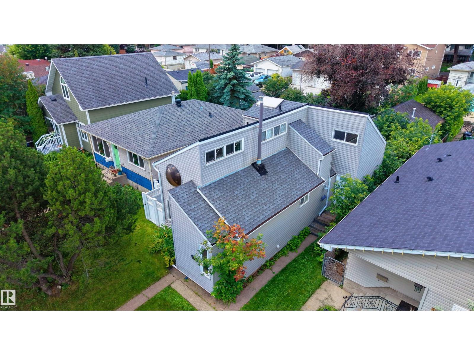 10330 76 ST NW - 38
