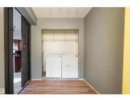 10330 76 St Nw, Edmonton, AB T6A3A7 Photo 14
