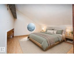 10330 76 St Nw, Edmonton, AB T6A3A7 Photo 19