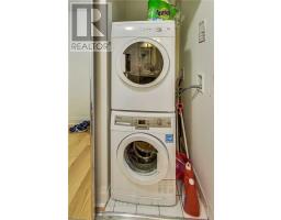 1608 - 65 St Mary Street, Toronto, ON M5S0A6 Photo 10