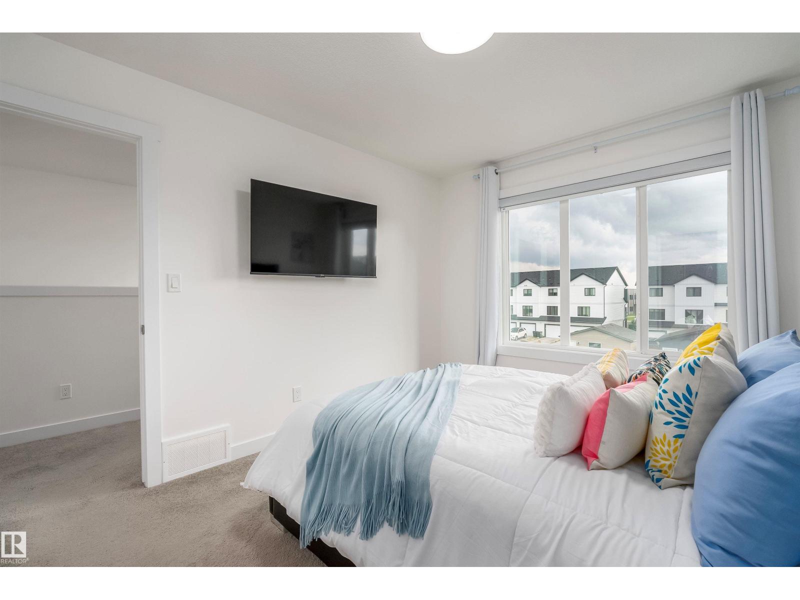 9307 221 Street NW - Photo 22