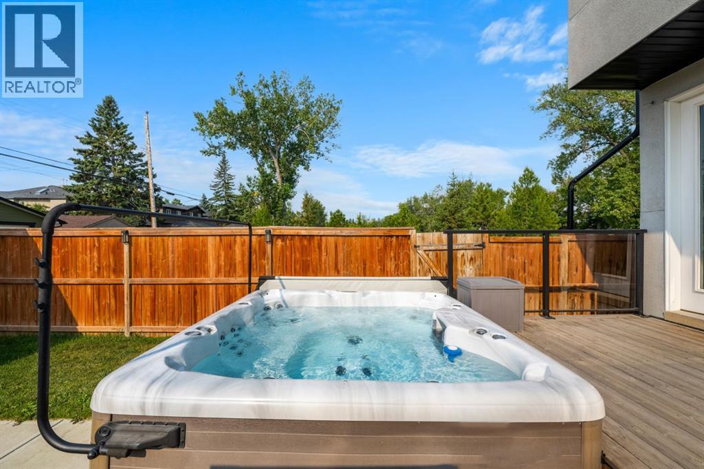 637 14 Avenue Northeast - Photo 41