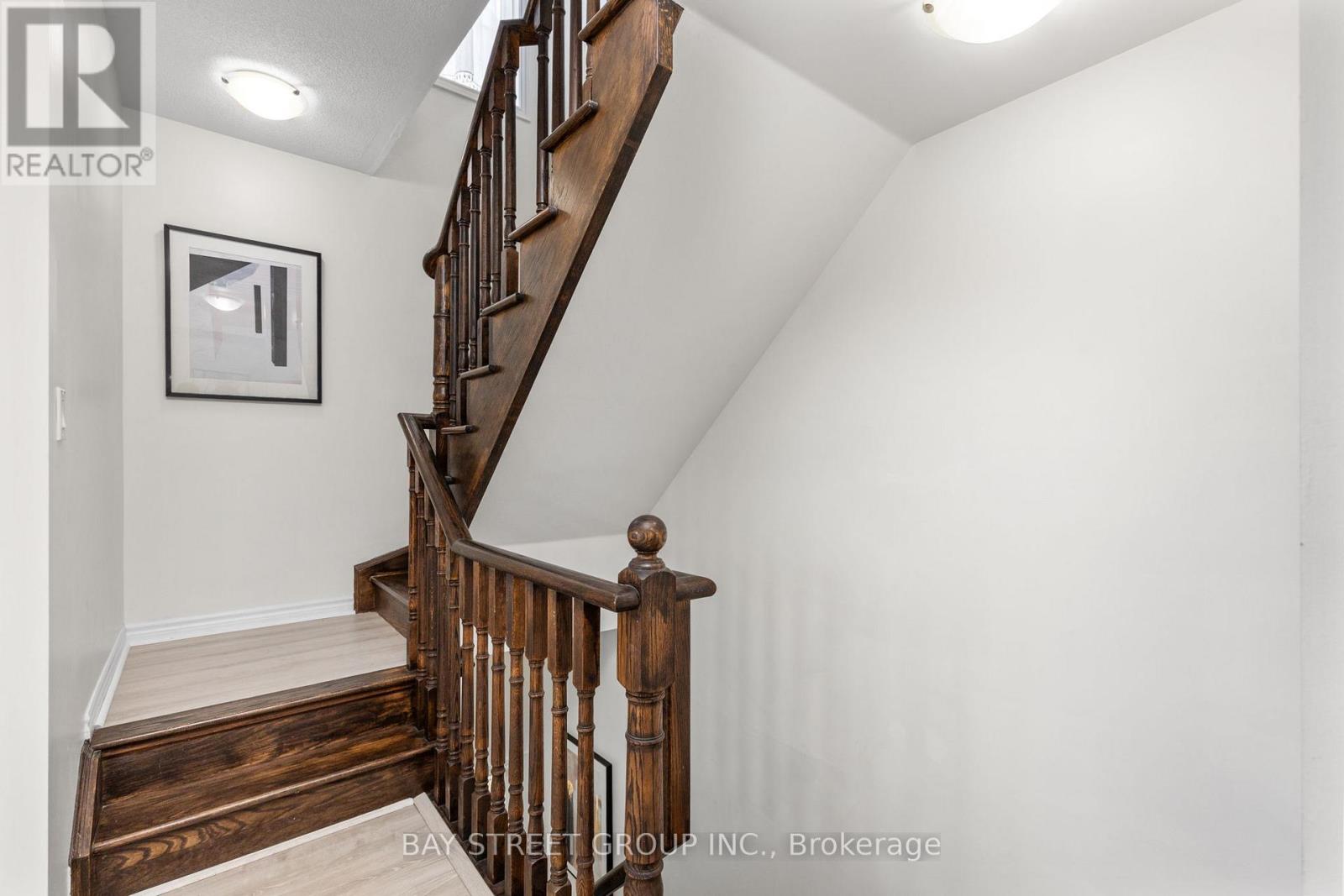 2564 GRAND OAK TRAIL - Image 24