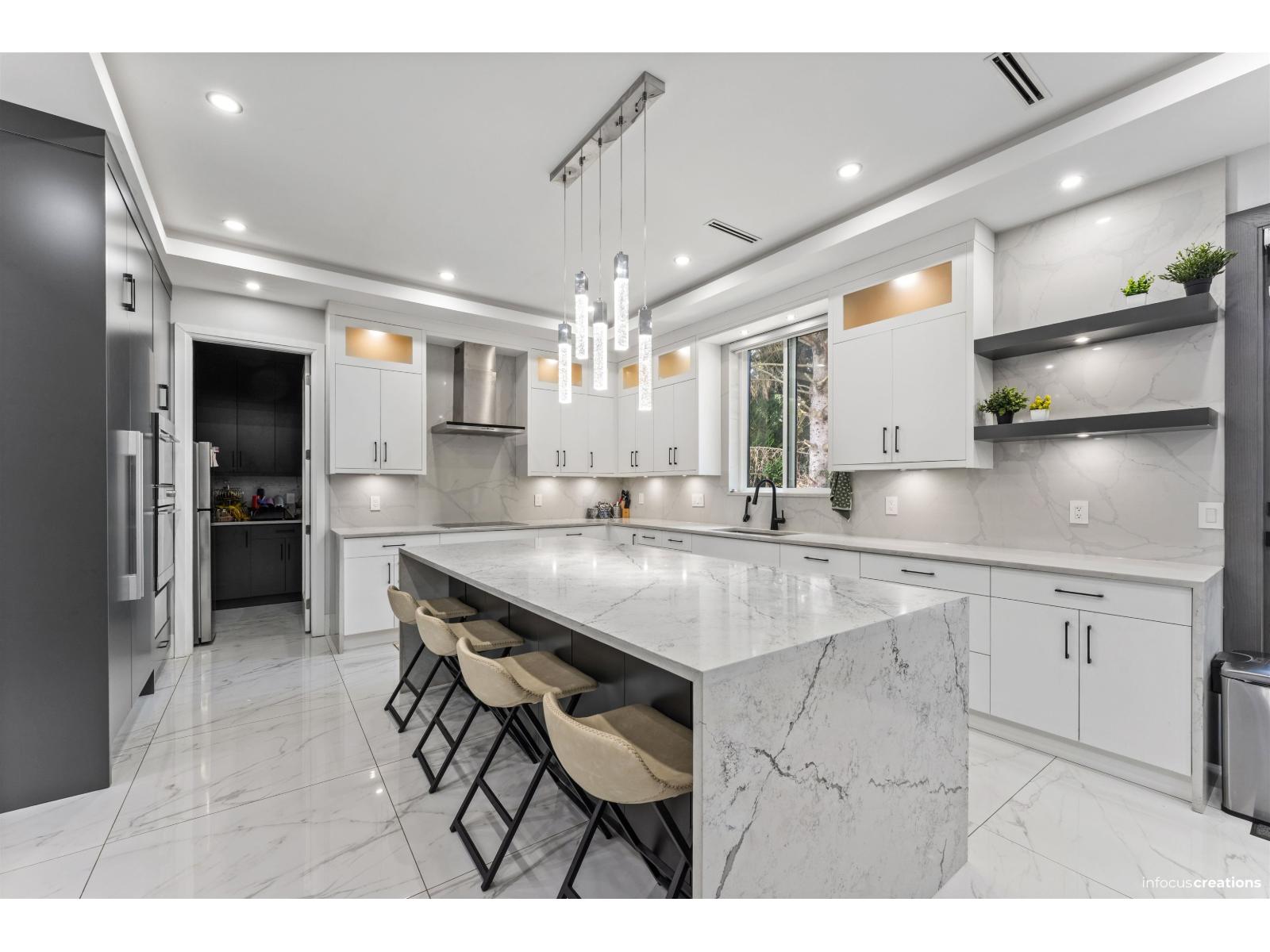 10 Bed, 9 Bath House for Sale in Surrey – 18339 63 AVENUE, Surrey – MLS# R3152891 - Image 25