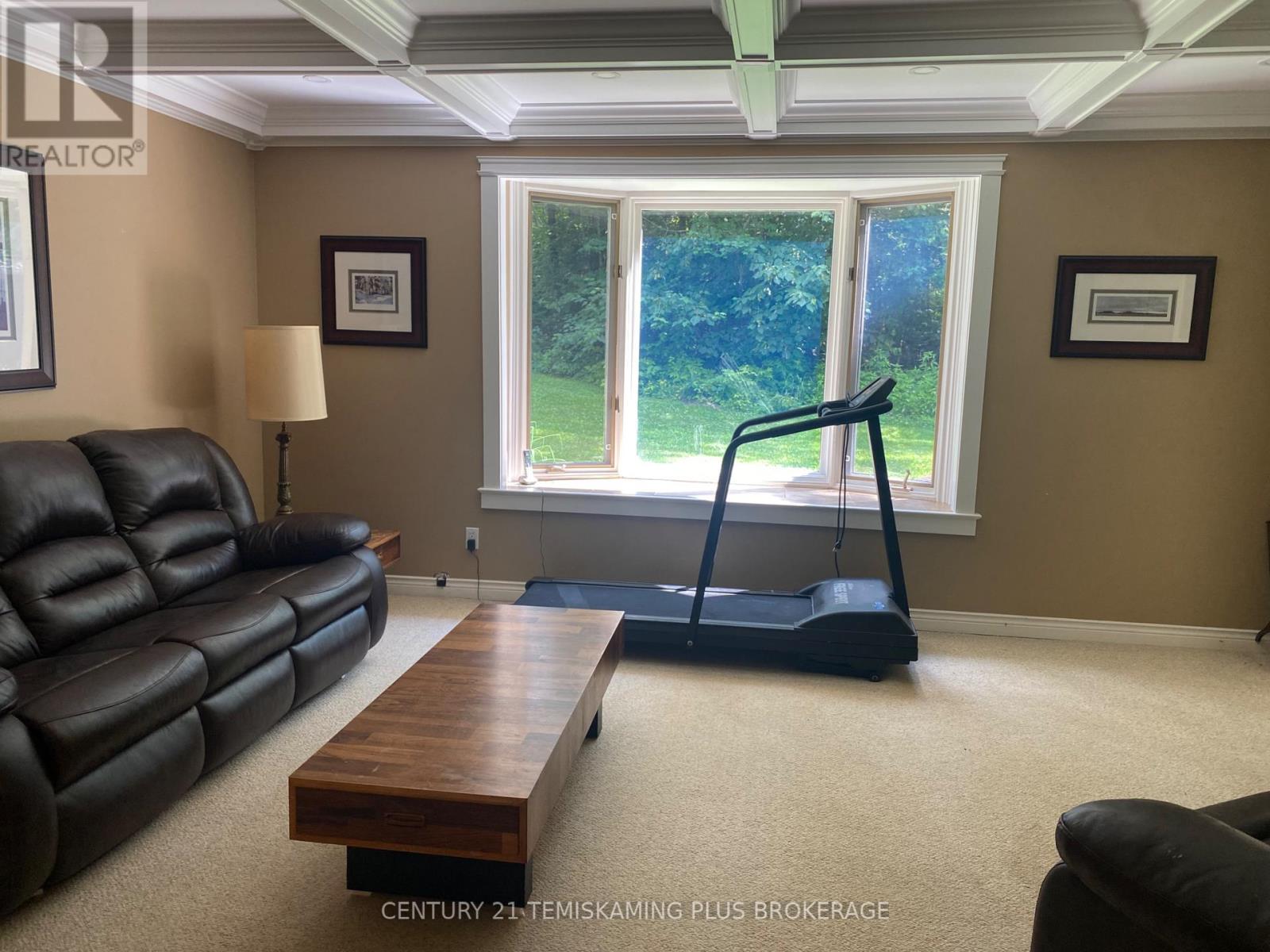 43 O'CONNOR DRIVE - Image 32