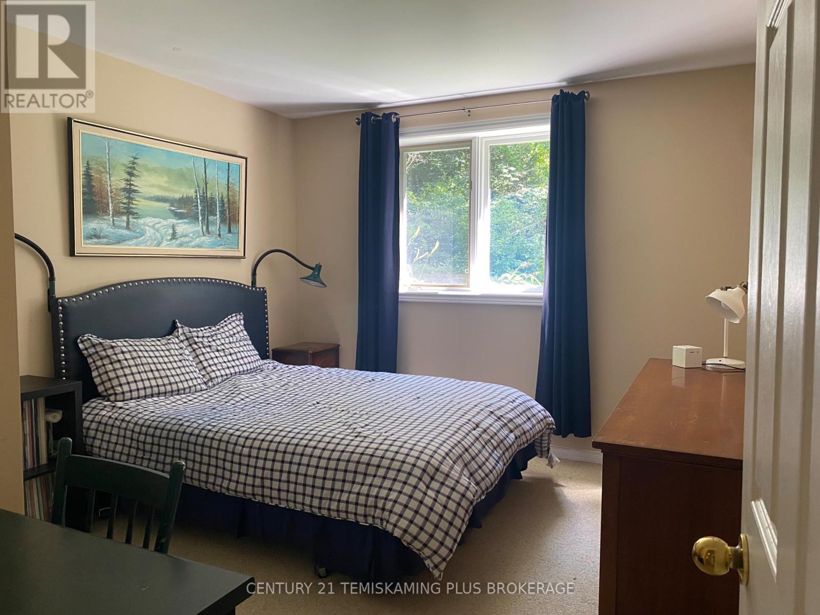 43 O'CONNOR DRIVE - Image 38