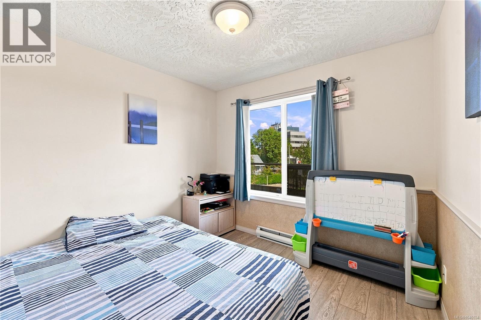 #303 3700 Carey Rd - 12
