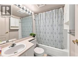 303 3700 Carey Rd, Saanich, BC V8Z4C2 Photo 11