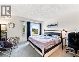 Kitchen - 303 3700 Carey Rd, Saanich, BC V8Z4C2 Photo 9