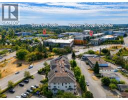 303 3700 Carey Rd, Saanich, BC V8Z4C2 Photo 24