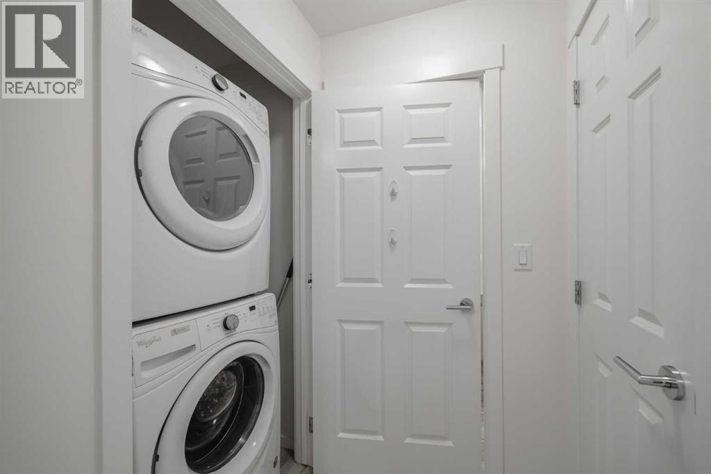 215 Legacy Boulevard Southeast - Photo 22