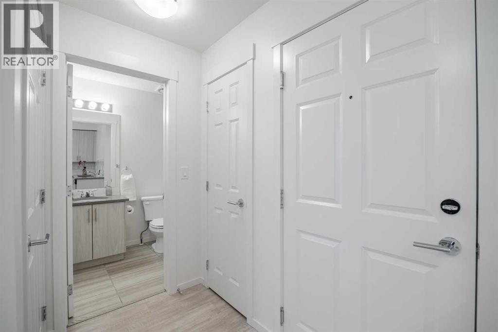 215 Legacy Boulevard Southeast - Photo 21