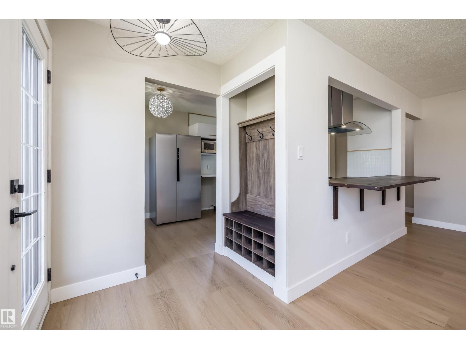 4204 42 Avenue - Photo 5