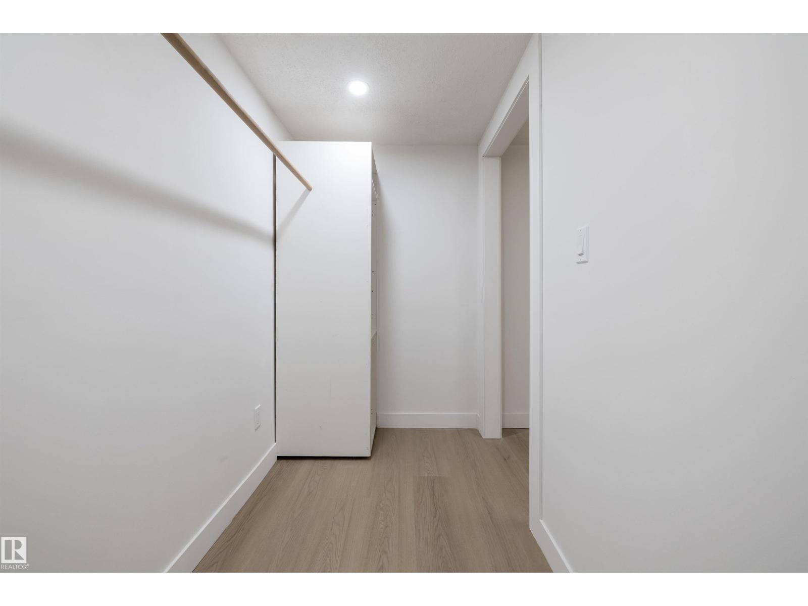 4204 42 Avenue - Photo 47