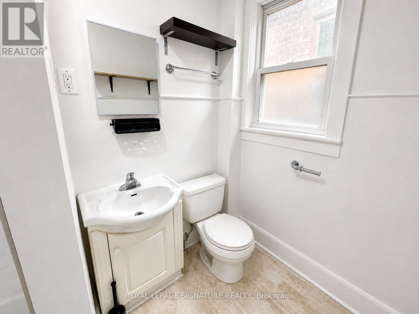 916 WOODBINE AVENUE - 11