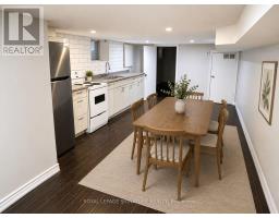 916 Woodbine Avenue, Toronto, ON M4C4B7 Photo 13