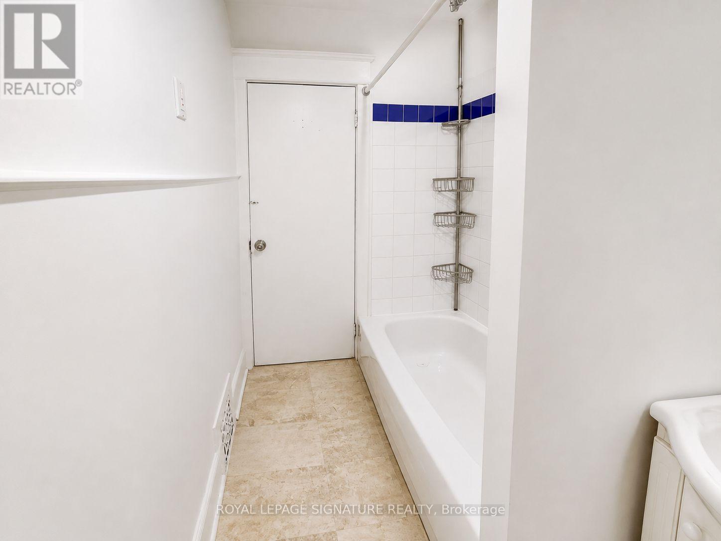 916 WOODBINE AVENUE - 12
