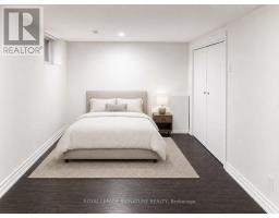 916 Woodbine Avenue, Toronto, ON M4C4B7 Photo 15