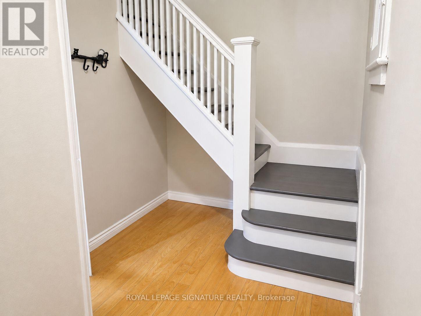 916 WOODBINE AVENUE - 6