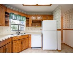 201 14957 Thrift Avenue, White Rock, BC V4B2K1 Photo 8