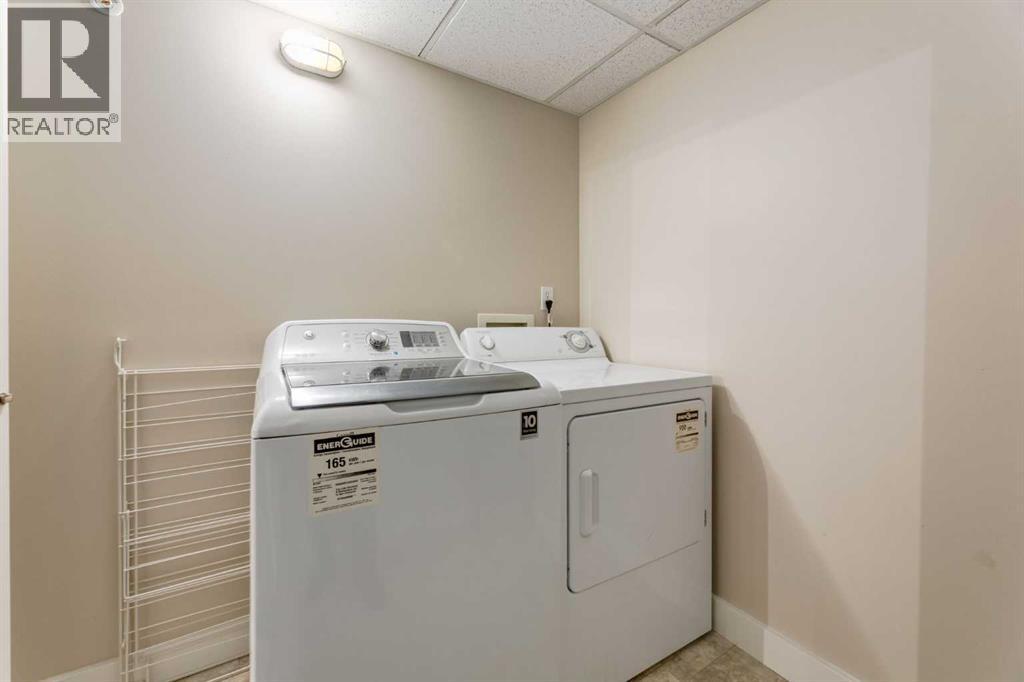 838 19 Avenue Southwest - Photo 16