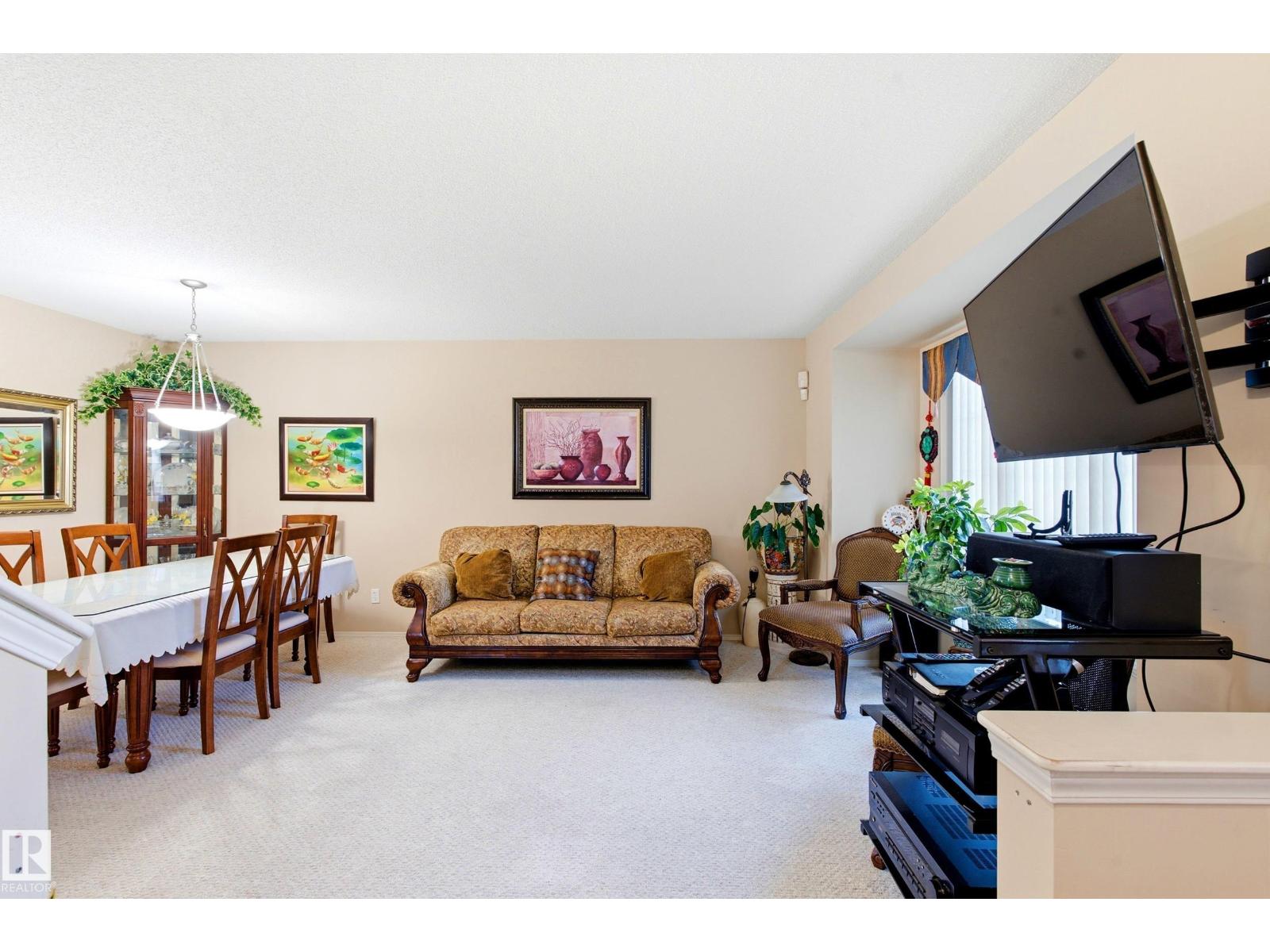 2806 31 ST NW NW - Photo 5