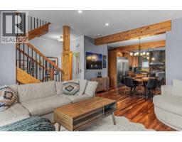 Primary Bedroom - 8, 511 6th Avenue, Canmore, AB T1W2C3 Photo 7