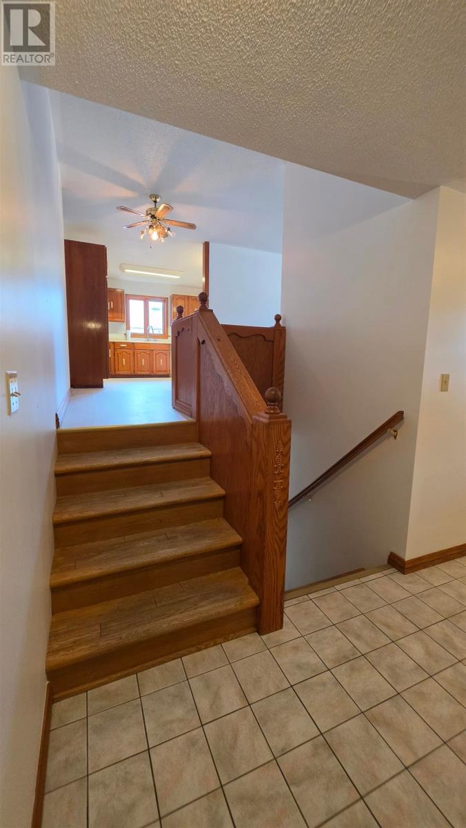 53 Robin ST - Image 7