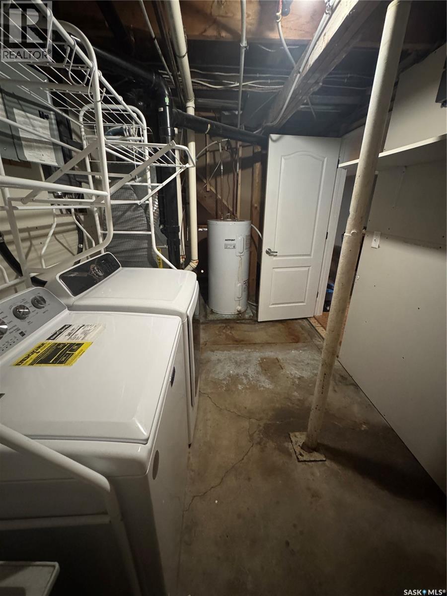 206 2nd STREET N - Image 24