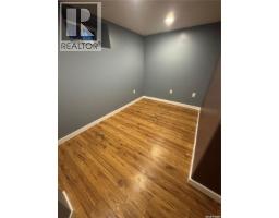 206 2nd Street N, Wakaw, SK S0K4P0 Photo 18