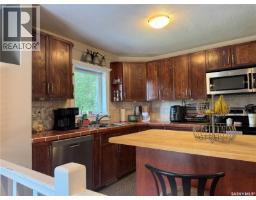 Storage - 206 2nd Street N, Wakaw, SK S0K4P0 Photo 8