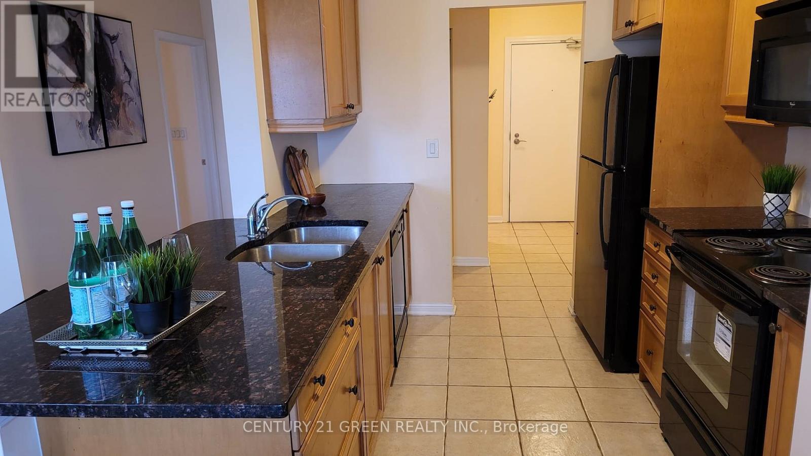 #409 10 MENDELSSOHN STREET - 26