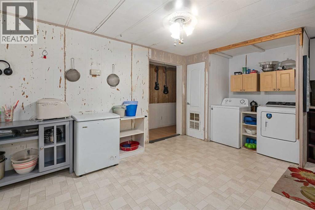 3223 83 Street Northwest - Photo 16