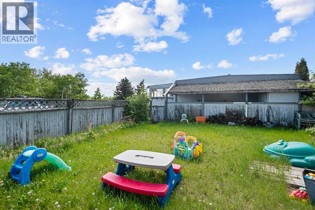 3223 83 Street Northwest - Photo 33