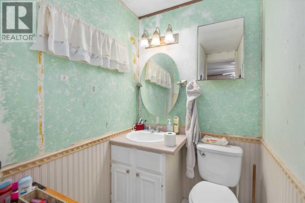 3223 83 Street Northwest - Photo 23