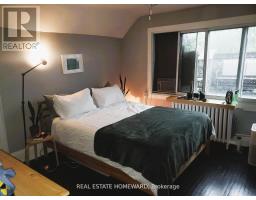 4 - 435 Parkside Drive, Toronto, ON M6R2Z8 Photo 11