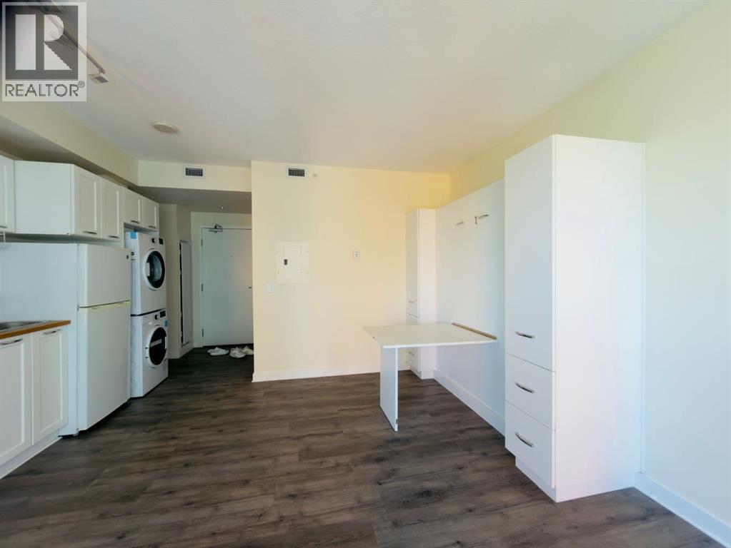 #1509 3820 Brentwood Road NW - 10