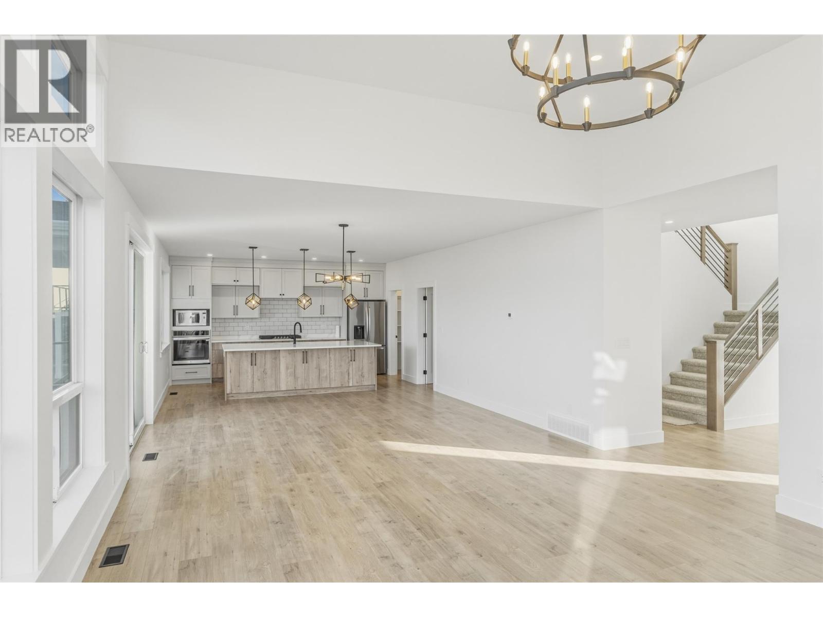 1762 Balsam Place - 8