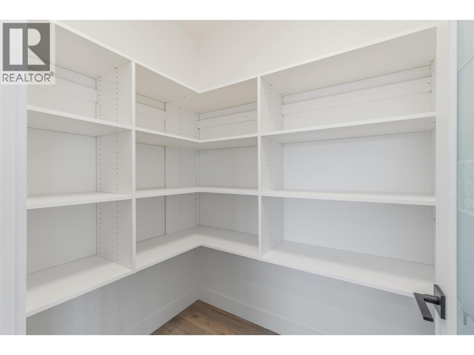 1762 Balsam Place - 14