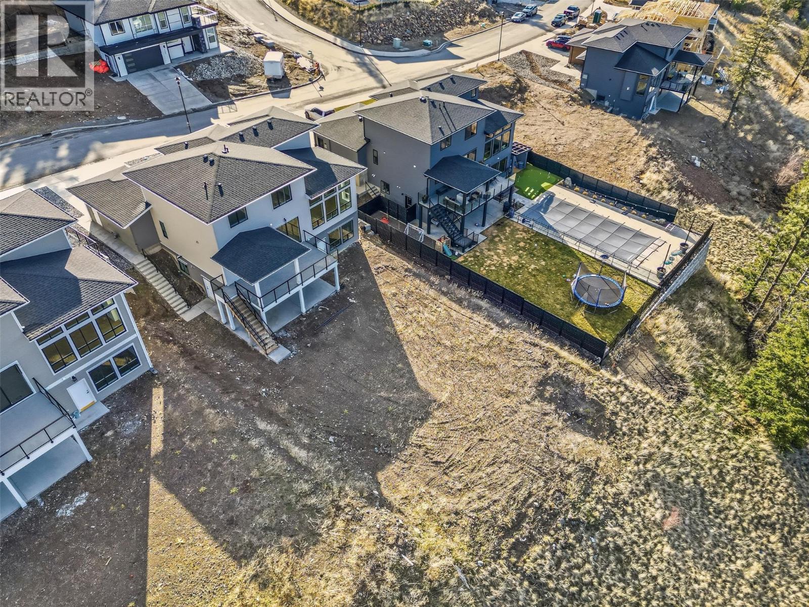 1762 Balsam Place - 56