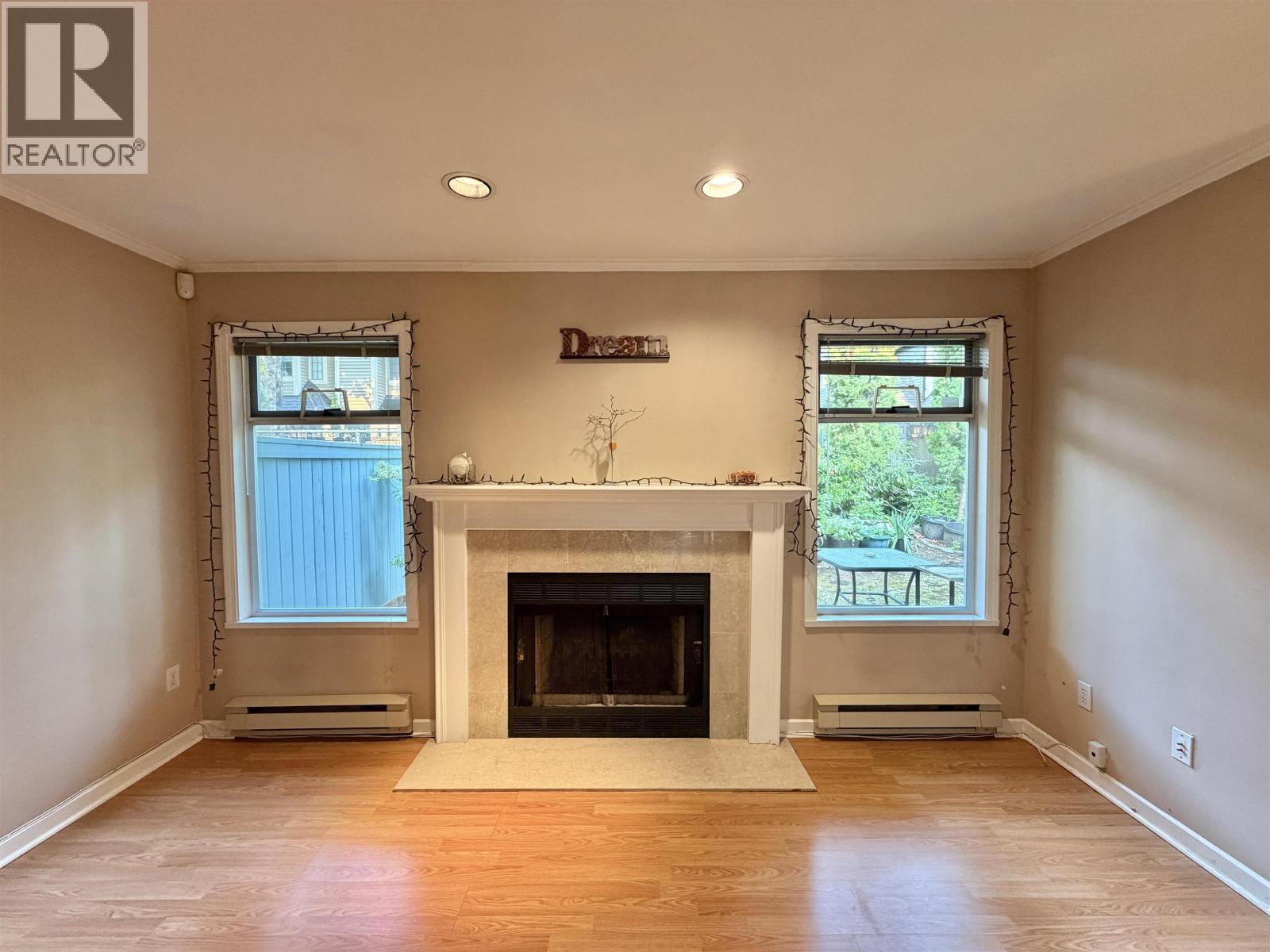 3 Bed, 2 Bath House for Rent in Burnaby – 5 7130 BARNET ROAD, Burnaby – MLS# R3151973 - Image 2