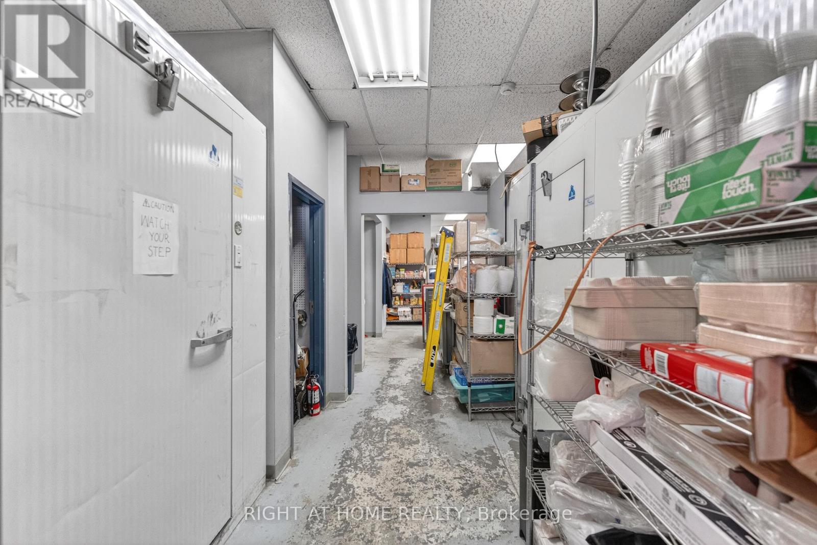 Business for Sale in Ottawa – 1 – 5370 CANOTEK ROAD, Ottawa – MLS# X13680428 - Image 26