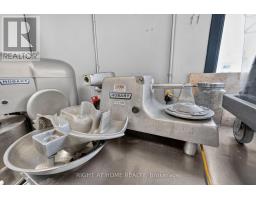 1 - 5370 Canotek Road, Ottawa, ON K1G9G1 Photo 30