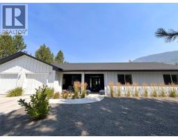 Bedroom - 1217 Mcphee Road, Castlegar, BC V1N4L8 Photo 7