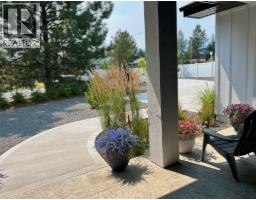 1217 Mcphee Road, Castlegar, BC V1N4L8 Photo 12
