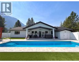 1217 Mcphee Road, Castlegar, BC V1N4L8 Photo 51