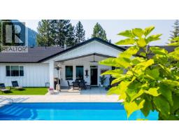 1217 Mcphee Road, Castlegar, BC V1N4L8 Photo 54