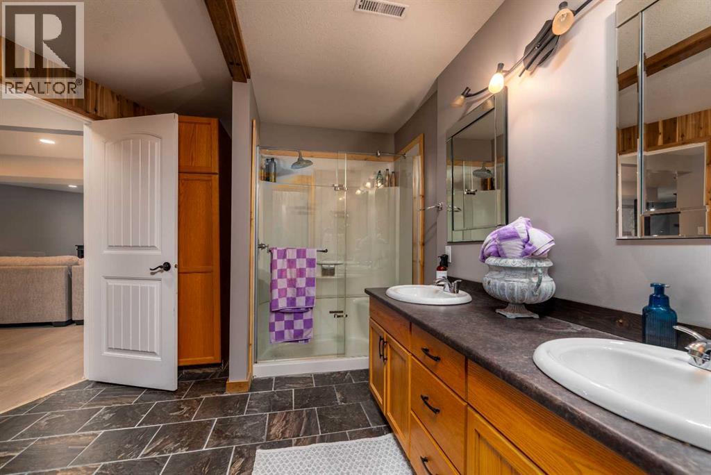 3610 63 Avenue Close - Photo 29